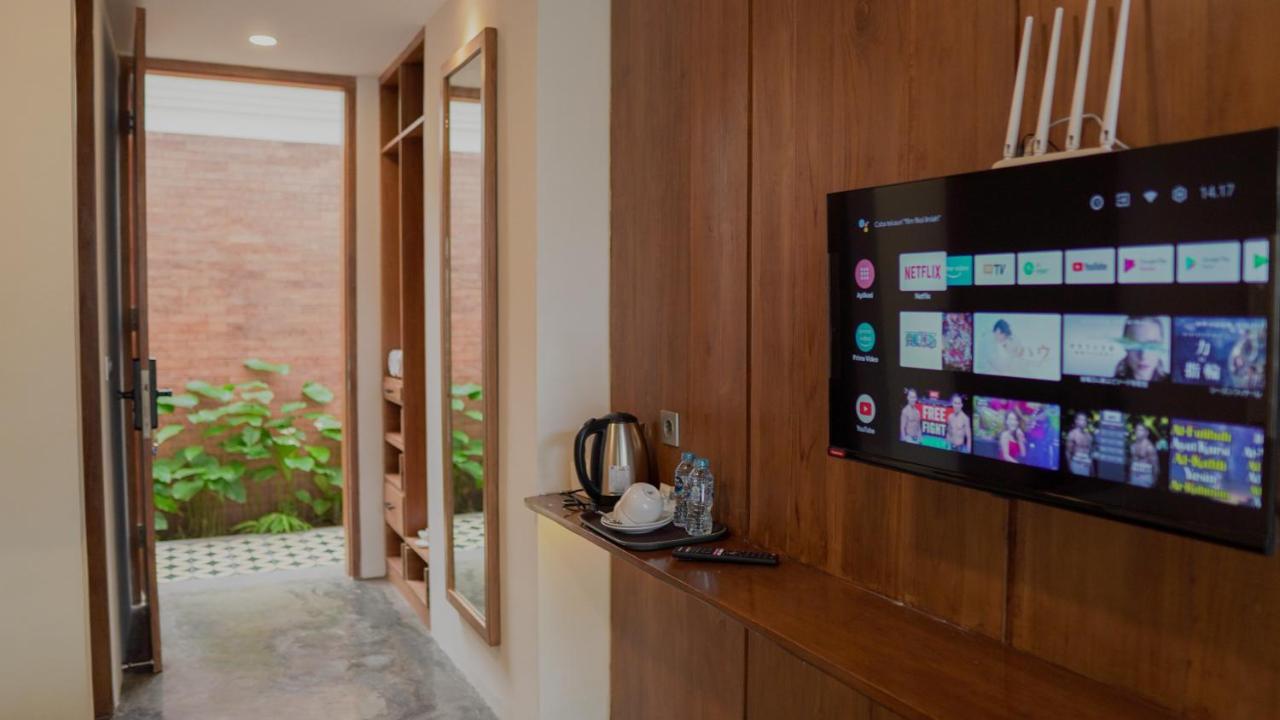 Smedi Coliving Hotel Yogyakarta Ngoại thất bức ảnh
