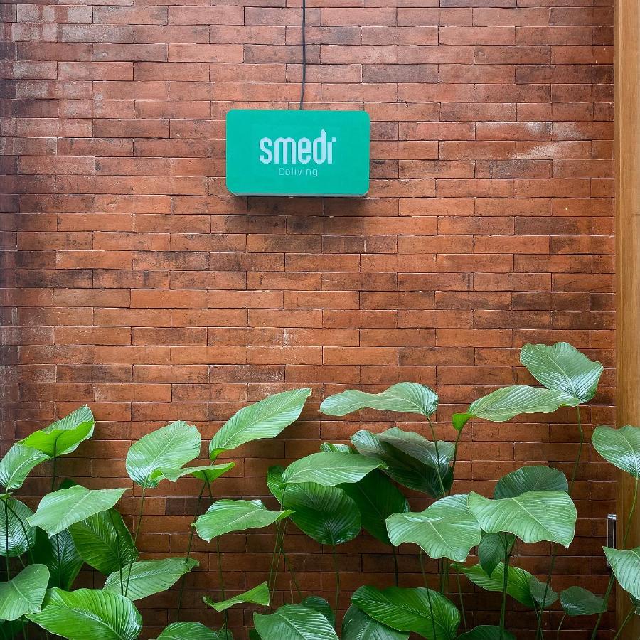 Smedi Coliving Hotel Yogyakarta Ngoại thất bức ảnh